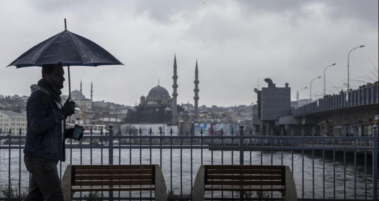 İstanbullular şemsiyeleri çıkarın! Meteoroloji’den sağanak uyarısı geldi