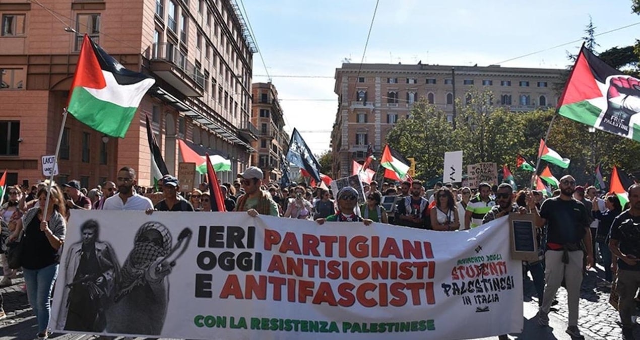 İtalya’da binlerce kişi Gazze için sokağa çıktı