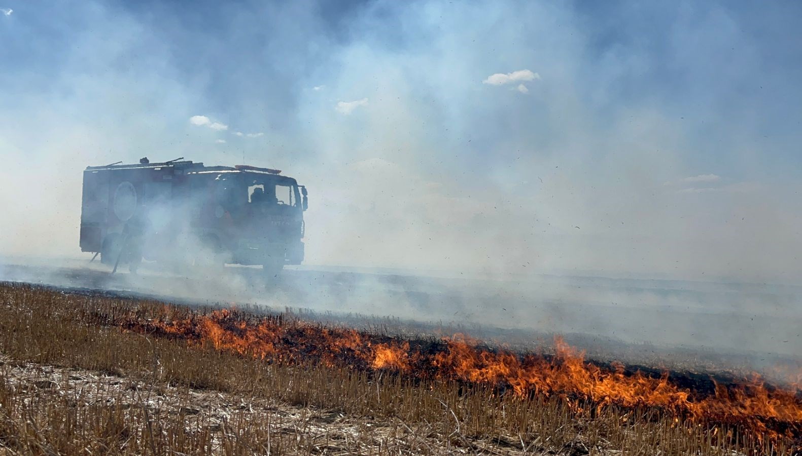 Tekirdağ’da 500 dönüm anız küle döndü