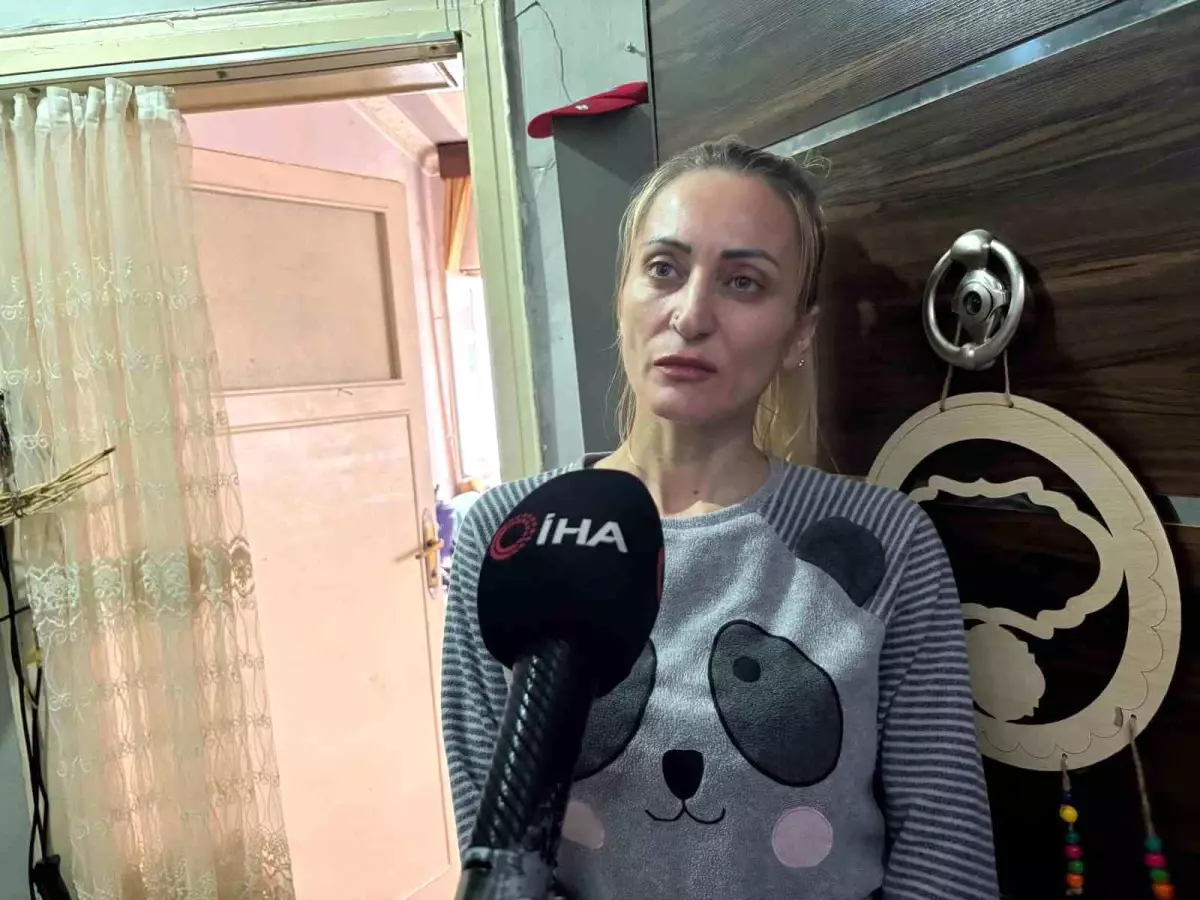 İzinli Çıkan Kadın Çocuğu Önünde Öldürüldü