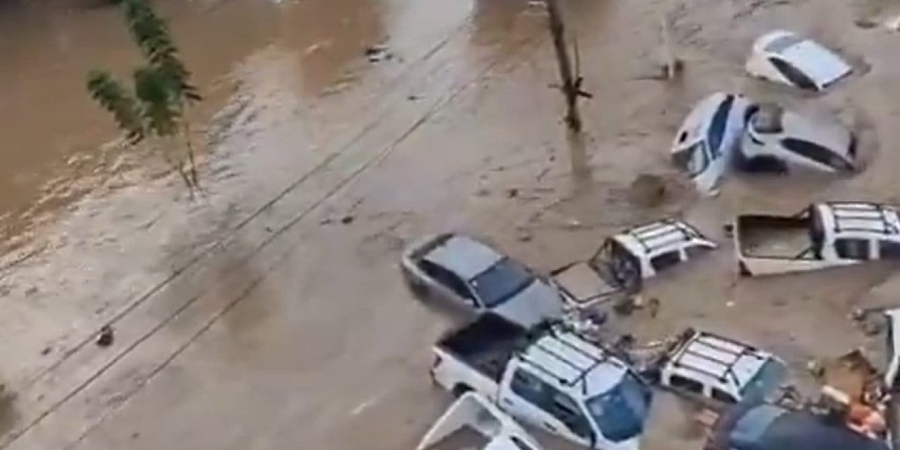 Meksika’daki sel felaketinde can kaybı 42’ye çıktı