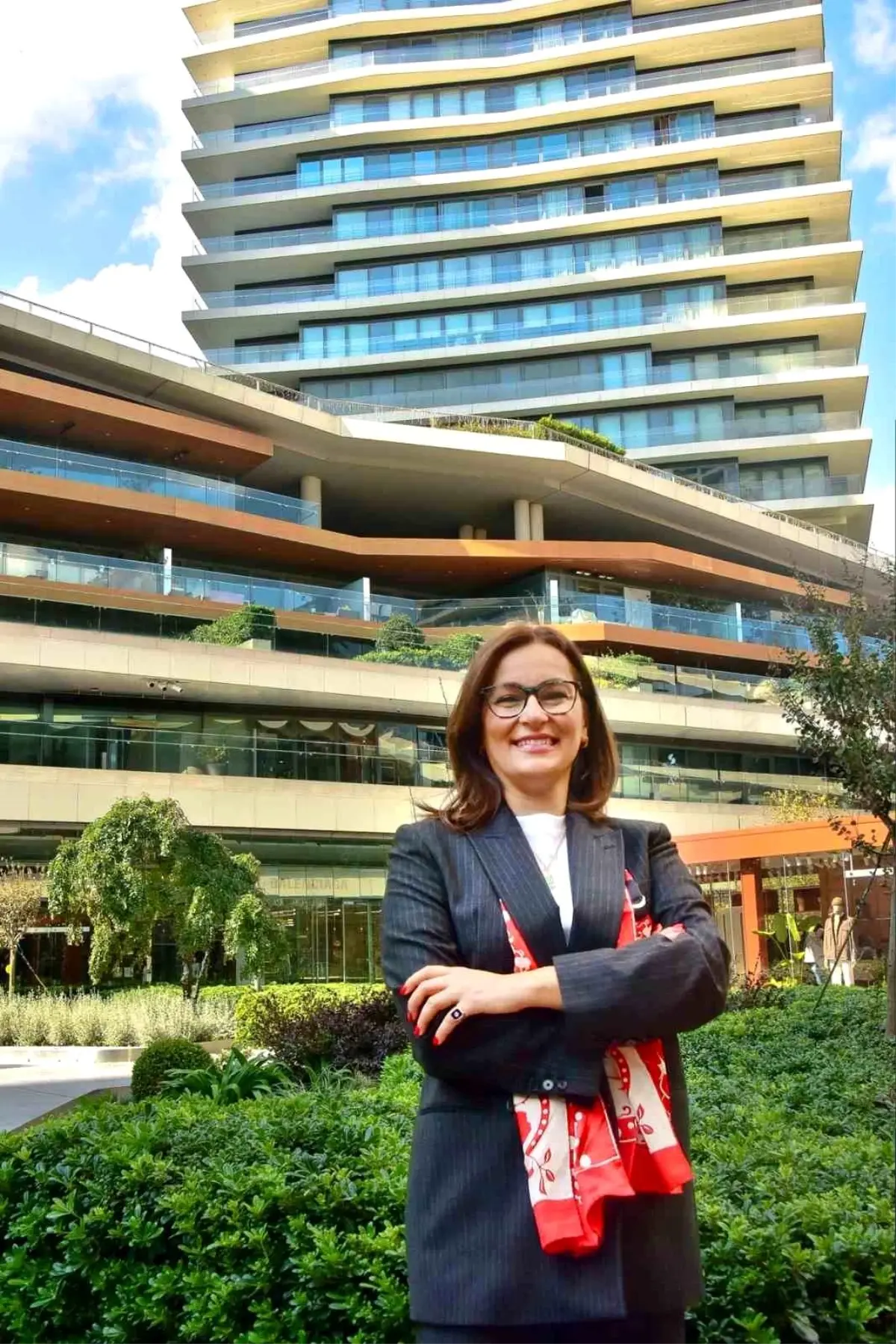 Özge Şahin Zorlu Alışveriş Merkezi Genel Müdür Yardımcılığına Atandı