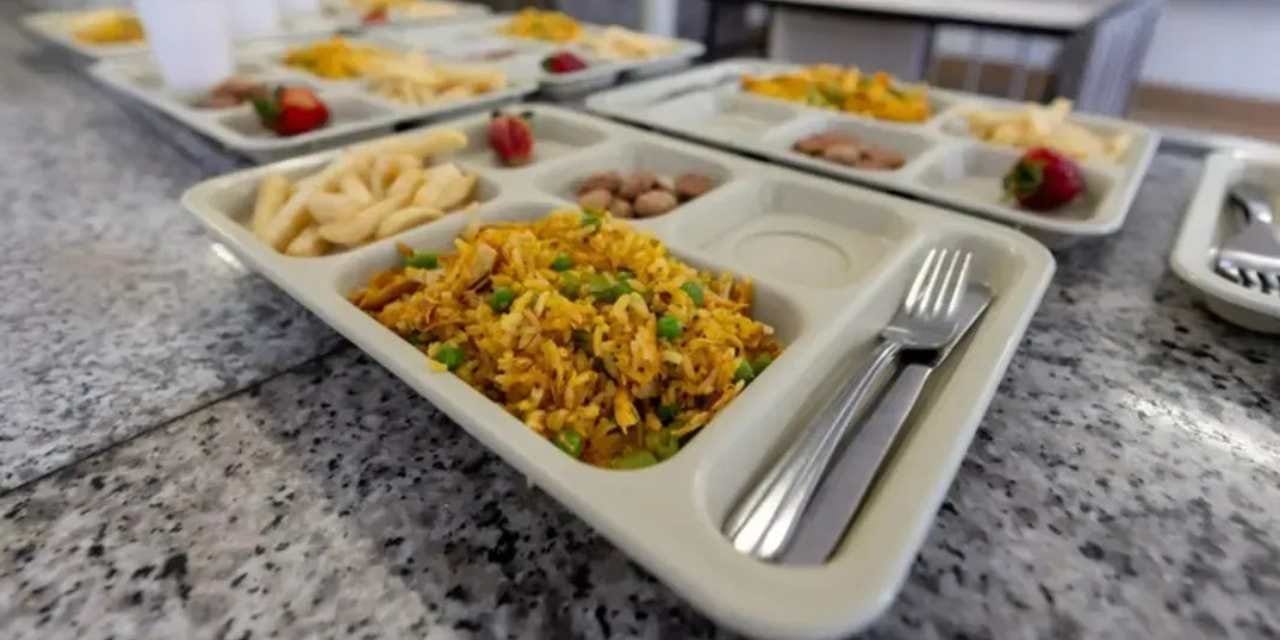 Cezaevinde 131 hükümlü zehirlendi!