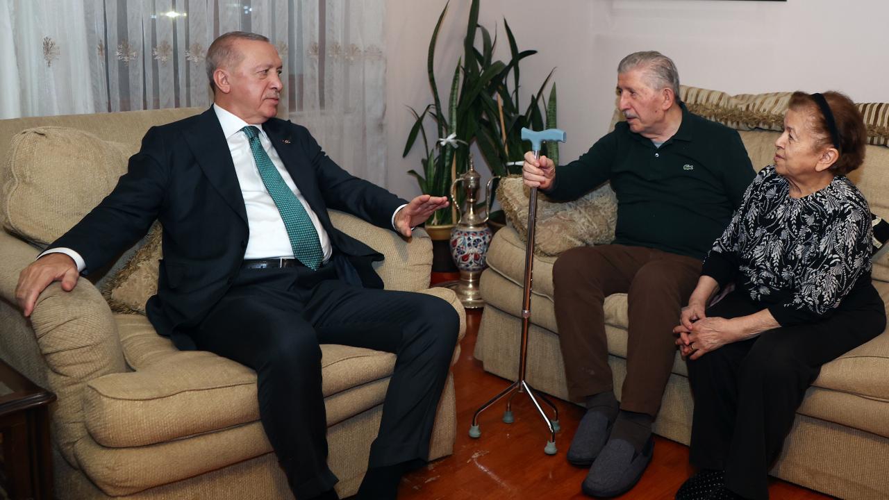 Cumhurbaşkanı Erdoğan’dan eski TBMM Başkanı Toptan’a ziyaret
