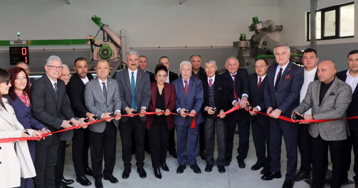 Mudanya’da ‘imece modeli’ ile zeytinyağı fabrikası açıldı