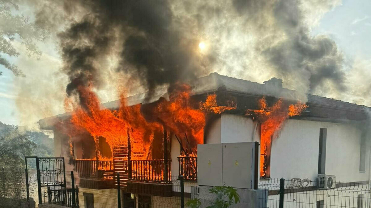 Muğla’da evi ateşe verip 2 jandarmayı bıçakla yaraladı: Vurularak etkisiz hale getirildi