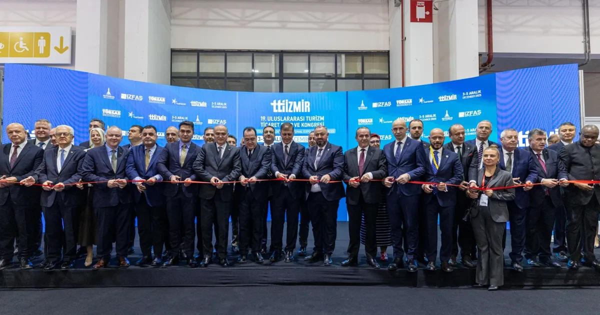 54 ülke ve 381 katılımcı İzmir’de Turizm Zirvesi’nde buluştu