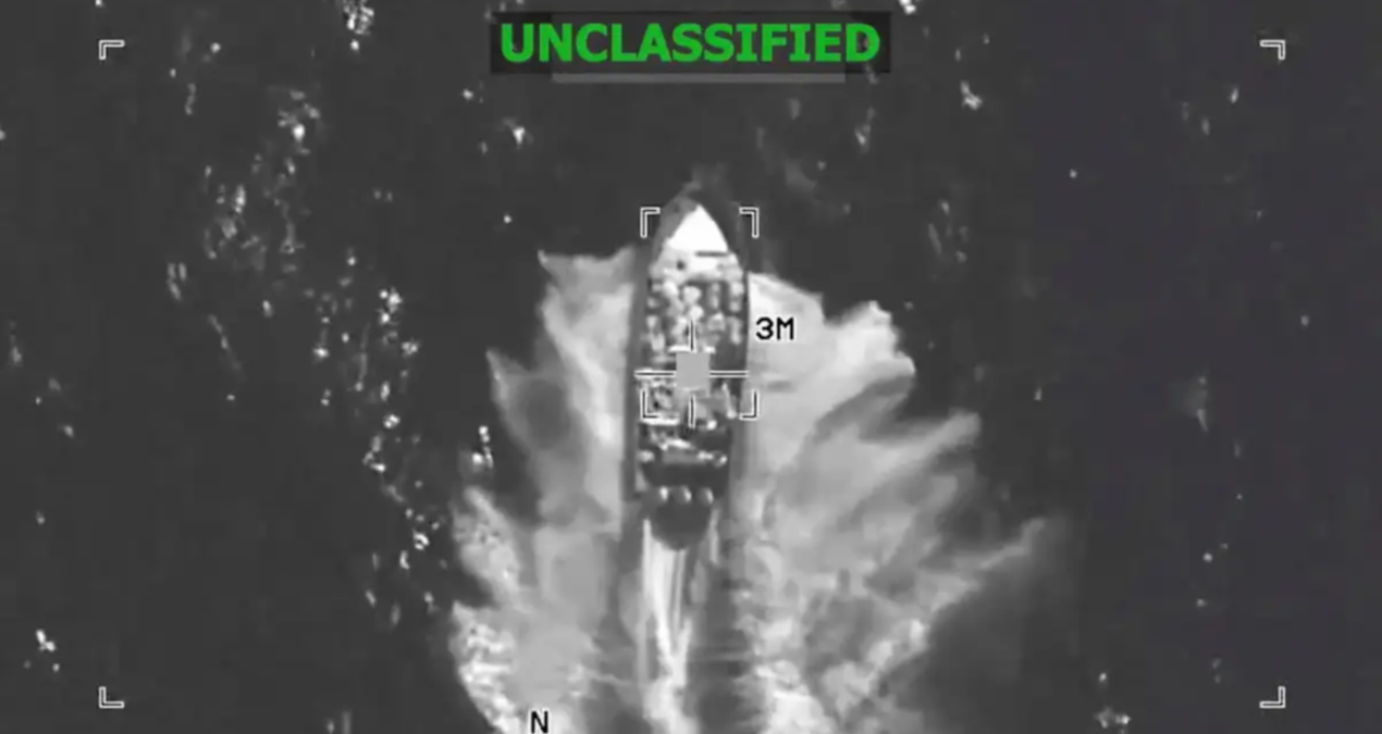 ABD bir gemiyi daha vurdu: 4 kişi yaşamını yitirdi