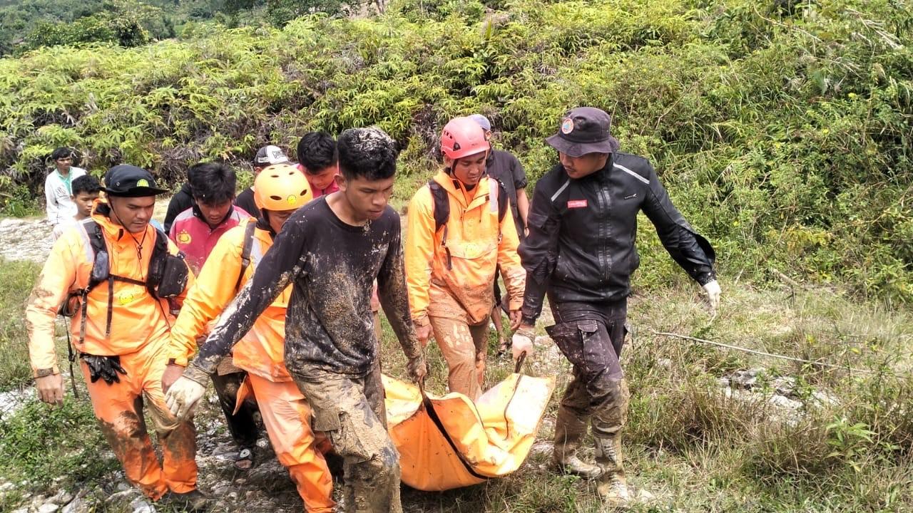 Güney Asya büyük felaket: Ölü sayısı 1200’e yükseldi