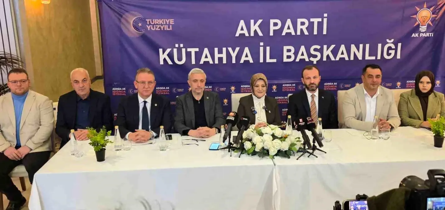 AK Parti Kütahya Teşkilatı’nın 1 yıllık çalışmaları değerlendirildi