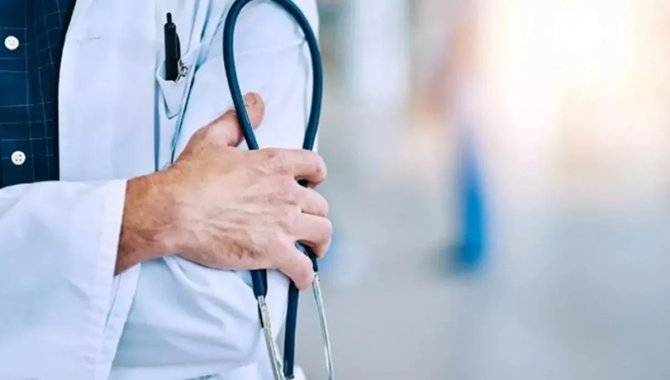 Sayıştay raporu: 281 doktor malpraktis sigortasız