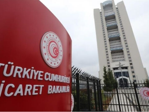 Ticaret Bakanlığı: Yurt dışı eşya muafiyeti değişmedi